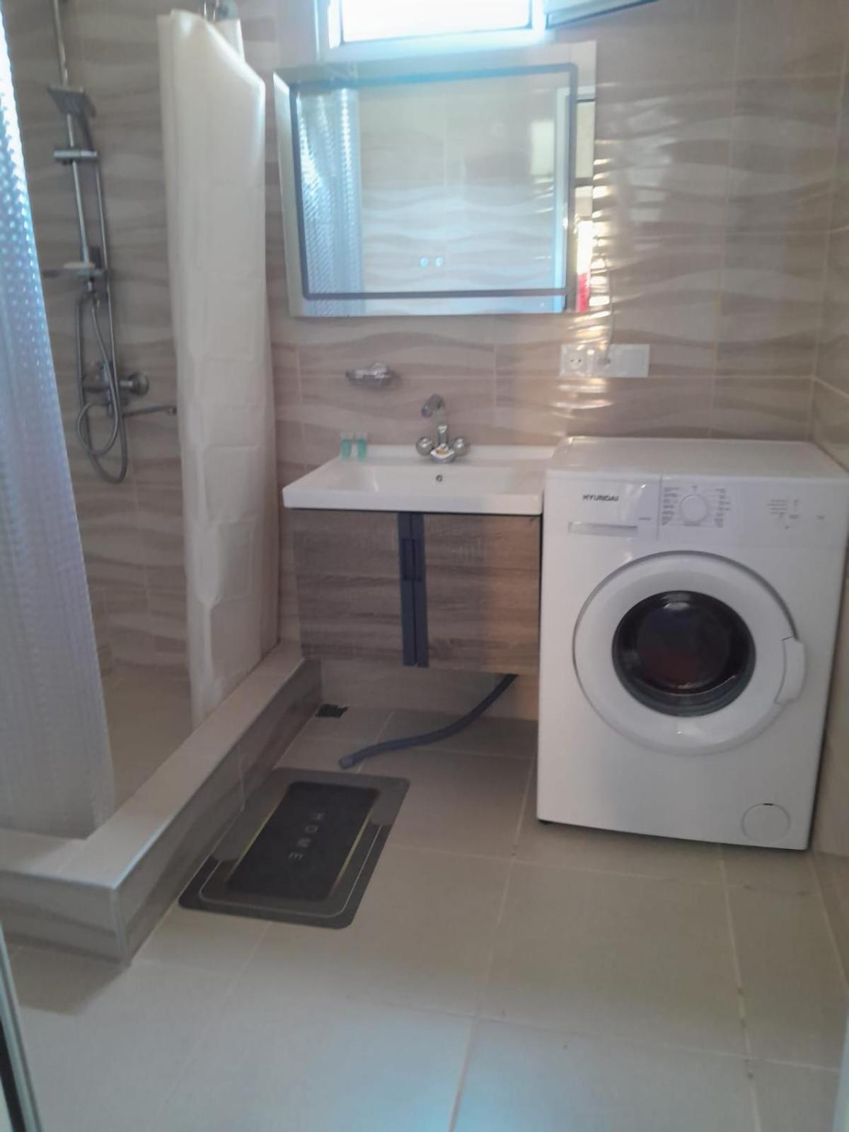 Guest House Nano Martvili Extérieur photo